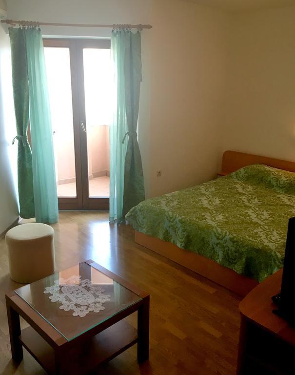 Apartman Frane 克尔克 外观 照片